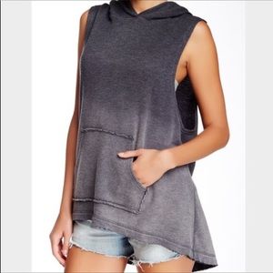 Sleeveless vintage hoodie. Size XS